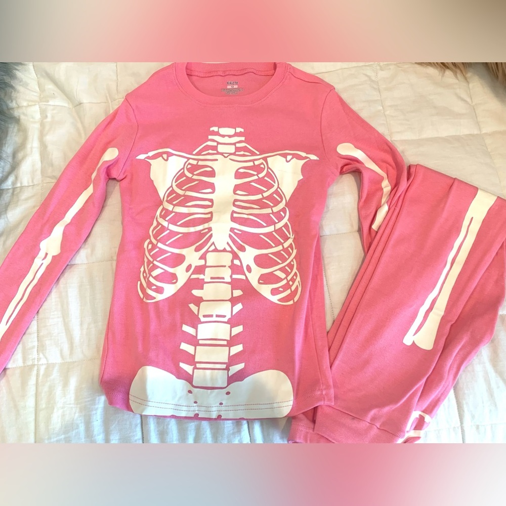 Glow in the dark PJ’s for girls size 12